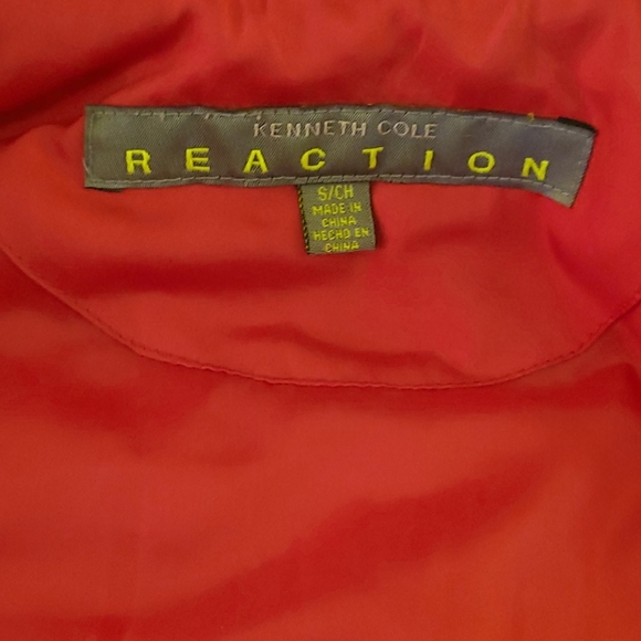 Kenneth Cole Reaction Down Vest - Picture 4 of 8